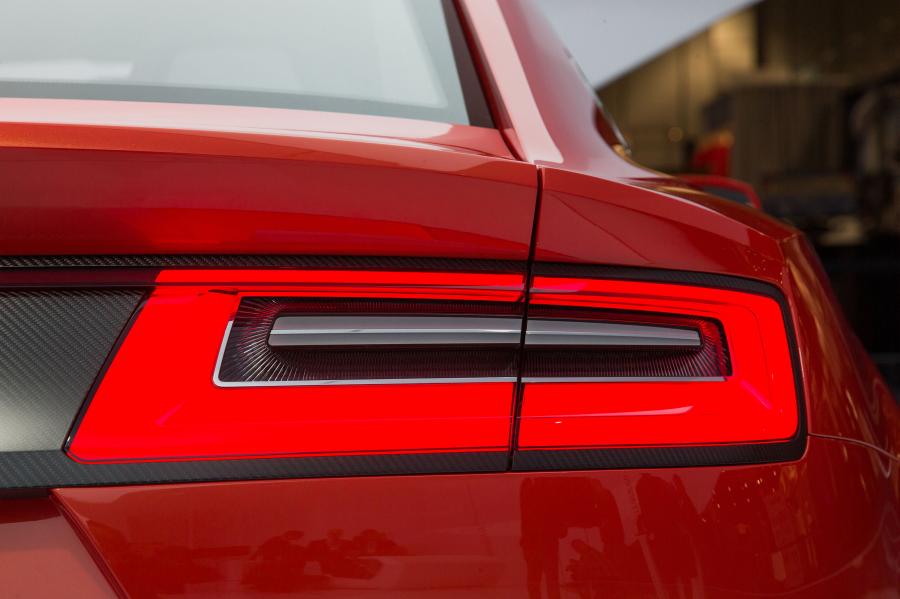 Детали экстерьера Audi Sport Quattro LaserLight Concept 2014 года  (фото 11 из 19)